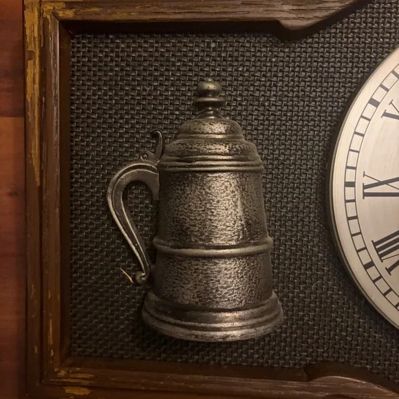 Seth Thomas Wall Clock Roman Numerals Pewter Tankard Accents Made USA untested - Picture 3 of 8